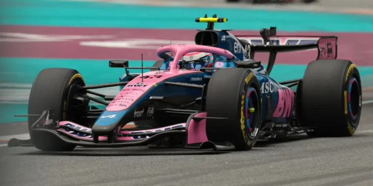 Fórmula 1 Franco Colapinto finalizó 8° en el GP de Miami  El piloto argentino logró terminar en la octava posición, igualando su mejor marca histórica en la Fórmula 1.