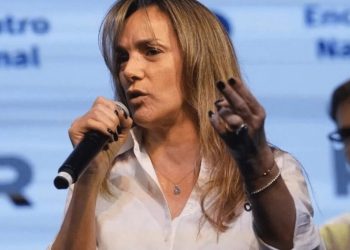 Galmarini repudió la privatización de AYSA: “El agua no es un negocio financiero”