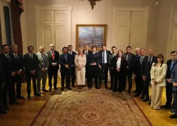 El Gobierno le recorta fondos a las provincias y acude a los ATN como principal instrumento