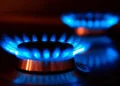 Extienden la bonificación del 25% extra en las tarifas de gas a hogares que mantienen los subsidios