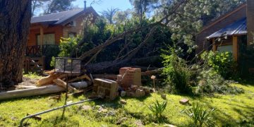 VILLA VENTANA: continúan los trabajos para restablecer servicios eléctricos y de internet