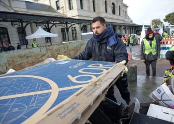 BAHIA BLANCA: Jornada de recolección de residuos peligrosos, más de 550 vecinos participaron en Estación Sud