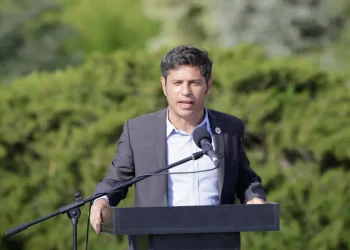 Kicillof llegará a Tornquist para encabezar una nueva entrega de viviendas