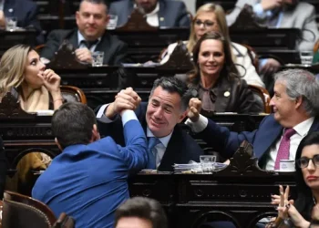 El Gobierno aprobó el recorte al Régimen de Zonas Frías con el apoyo de los gobernadores del Norte