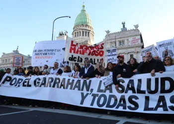 A qué hora es la Marcha Federal por la Salud Pública convocada para hoy