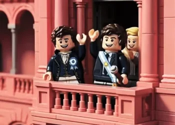 Milei compartió un video con Manuel Belgrano en versión Lego por el 25 de Mayo