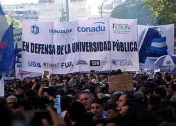 Docentes universitarios convocan a un paro de una semana: cómo será