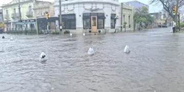 BAHIA BLANCA: Temporal en la ciudad, registraron 26 llamados a Defensa Civil por anegamientos