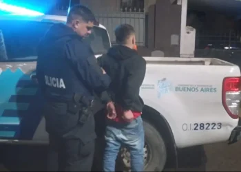 BAHIA BLANCA: Quedó detenido por atacar a golpes a un joven para robarle las zapatillas