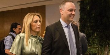La oposición se abroquela en el Senado y presiona para que Adorni renuncie si Milei no lo echa
