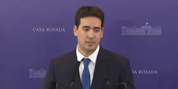 Andrés Ravier debutó como vocero en lugar de Manuel Adorni y ya se negó a responder preguntas