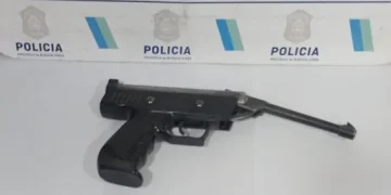 BAHIA BLANCA: Quedaron detenidos por robar una moto «dos menores y un joven en silla de ruedas»