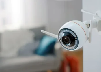 La Inteligencia Artificial cambia la seguridad del hogar: el sistema que detecta movimientos sospechosos y envía alertas