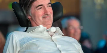 Esteban Bullrich renunció al PRO «por la protección brindada a Manuel Adorni»