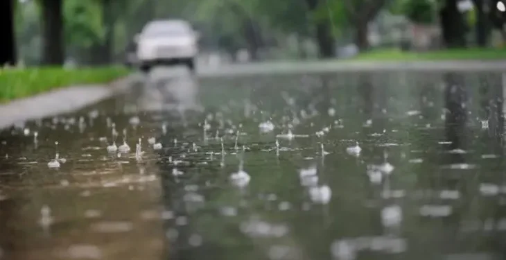 BAHIA BLANCA: Emiten alerta amarilla por tormentas para este jueves  El SMN emitió una alerta amarilla para este jueves a la noche, por probables tormentas fuertes.