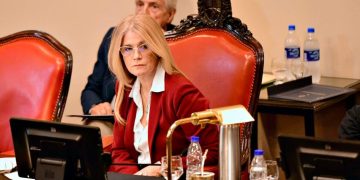 Tras ocho meses de parálisis, Magario convocó a la primera sesión del Senado bonaerense