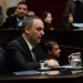 Manuel Adorni más complicado: la oposición pidió una sesión para interpelarlo e impulsar la moción de censura
