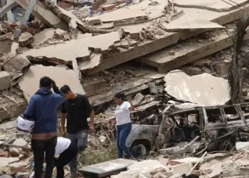 Venezuela confirmó la muerte de 920 personas por los terremotos: siguen las tareas de rescate