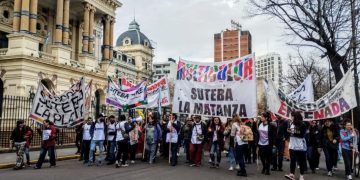 Diputados advierten por restricciones en las licencias por violencia de género para docentes