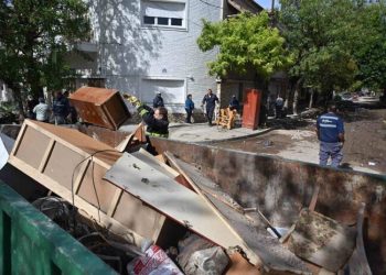 BAHIA BLANCA: Bateas para residuos voluminosos