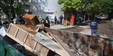 BAHIA BLANCA: Bateas para residuos voluminosos
