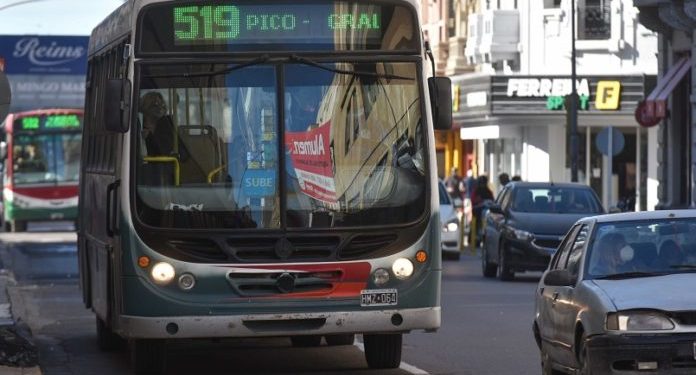 BAHIA BLANCA: El transporte público retoma sus frecuencias habituales  A partir del próximo lunes 3de agosto, el servicio de transporte público urbano retomará sus horarios habituales.