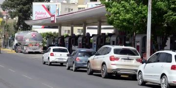 Estacioneros en alerta por la ley para regular los aumentos de nafta: “Puede haber desabastecimiento”