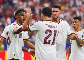 España derrotó con autoridad a Francia y clasificó a la final del Mundial