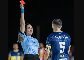 Pesar en Tres Arroyos por la muerte de Maite Otaegui, querida árbitra de la liga de fútbol local