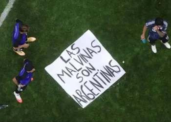 FIFA abrió un expediente contra la AFA y jugadores argentinos por la bandera de Malvinas