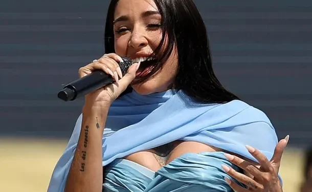 Se viralizó un video de María Becerra antes de cantar el Himno en el Mundial 2026 La artista fue elegida para entonar las estrofas del Himno Nacional en la final de la Copa del Mundo. Así se mostraba María Becerra horas antes.