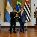 Por el viaje a Brasil, denuncian penalmente a Javier Milei por malversación de fondos públicos