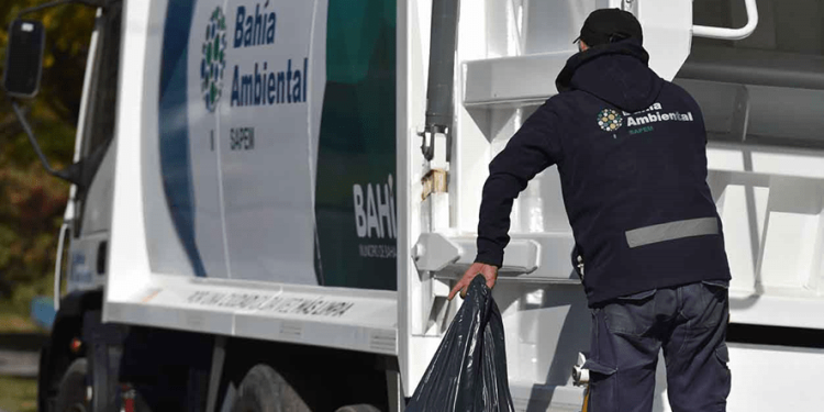 BAHIA BLANCA: Habrá cambios el domingo en la recolección de residuos La Municipalidad informó que mañana el servicio de recolección domiciliaria se realizará de manera excepcional por la final del Mundial 2026 que disputará Argentina contra España desde las 16.