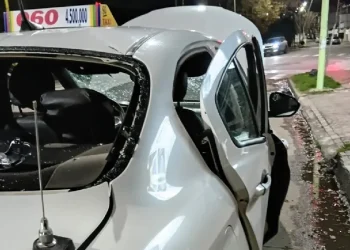 BAHIA BLANCA: : Vuelven a internar al taxista al que le explotó el auto en una esquina
