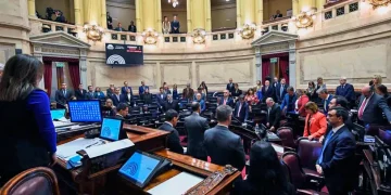 Uno por uno, qué senadores votaron a favor y cuáles en contra de la Ley de Propiedad Privada