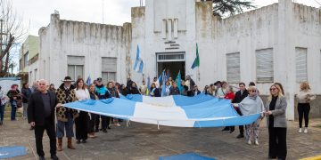 Saldungaray celebró sus 126 años con un emotivo acto junto a toda la comunidad