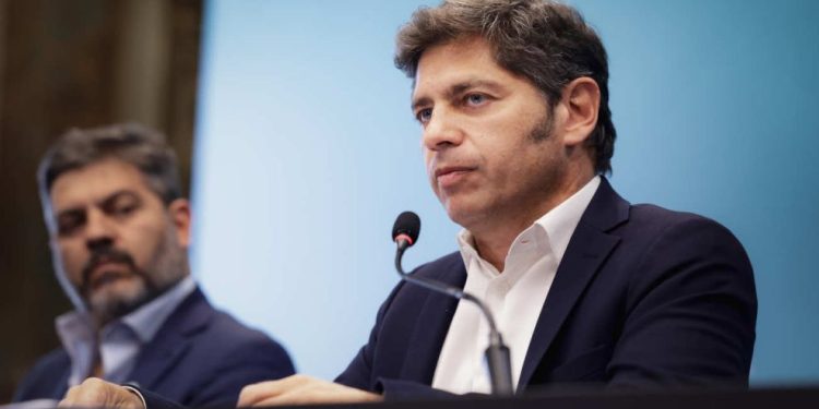 Kicillof lanzó una mesa interministerial para anticiparse a la llegada del Súper Niño  El gobernador bonaerense Axel Kicillof lanzó este miércoles una mesa interministerial para anticiparse a la llegada del Súper Niño.