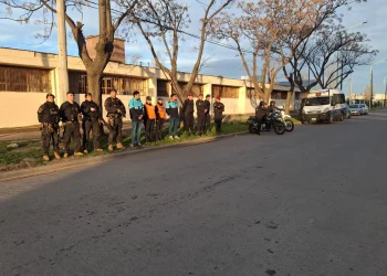 BAHIA BLANCA: Megaoperativo policial en las “zonas calientes”: identificaron a 330 personas y secuestraron vehículos