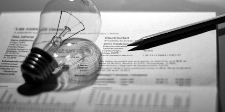 Provincia autorizó un nuevo aumento en las tarifas de luz que regirá desde septiembre  El Gobierno bonaerense actualizó las tarifas de luz desde septiembre, con aumentos para los hogares y nuevos valores para otros usuarios.