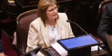 Ley de Tierras: el oficialismo logró bloquear el voto virtual de Sagasti y Flama