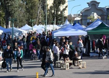 BAHIA BLANCA: 13 ferias y paseos de compras al aire libre para el finde