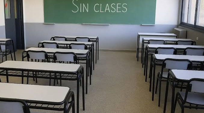 Un sector de docentes bonaerenses para el miércoles y complica las clases
