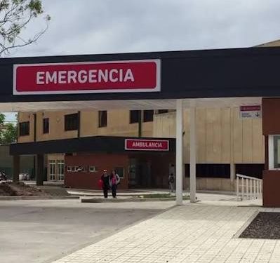 BAHIA BLANCA: Murió un joven que había sido apuñalado durante una pelea  Juan Sacur, de 23 años, falleció en las últimas horas en el Hospital Penna, donde permanecía internado en grave estado tras sufrir heridas cortantes en la zona de la ingle. Por el hecho fue aprehendido un joven de 22 años.