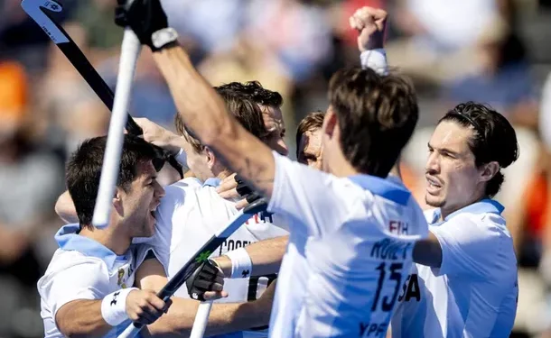 Los Leones vencieron 2-1 a Países Bajos y se quedaron con el bronce en el Mundial de Hockey  El conjunto dirigido por Lucas Rey derrotó a Países Bajos y consiguió subir al podio de un Mundial por segunda vez en su historia.