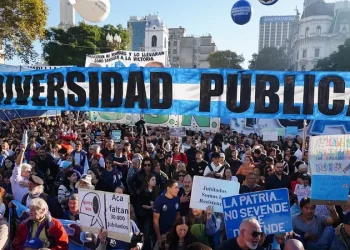 Docentes universitarios convocan a un nuevo paro nacional para la semana próxima