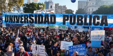 Docentes universitarios convocan a un nuevo paro nacional para la semana próxima