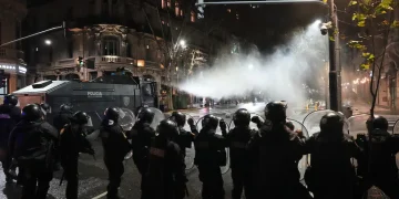 Represión en el Congreso: hubo 1.500 heridos, denuncias y una fotógrafa con traumatismo