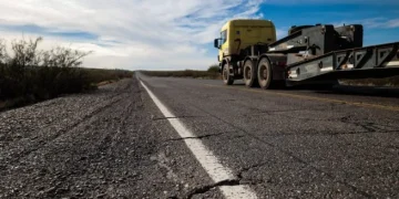 Denuncian a funcionarios del Gobierno por posible estrago ante el deterioro de las rutas nacionales