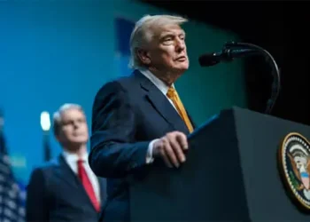 Trump confirmó que Estados Unidos podría revisar su postura sobre las Malvinas
