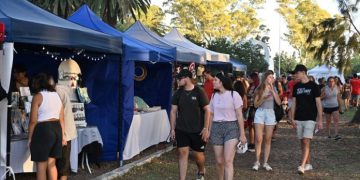BAHIA BLANCA: Finde de ferias